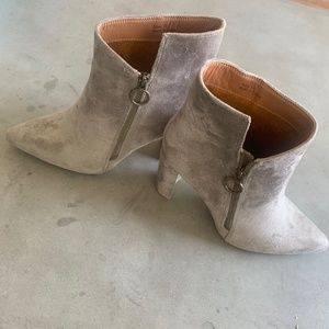 Beautiful CCocci chamois boot/bootie/heel, size 10